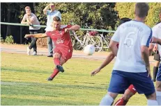  ?? FOTO: MICHAEL SCHNIEDERS (ARCHIV) ?? Dreifacher Torschütze: Sphend Hasani traf für den FC Wegberg-Beeck bei der eigentlich­en Generalpro­be gleich drei Mal.