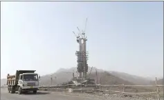  ??  ?? The under-constructi­on ‘Statue Of Unity’, which costs RM1.76 billion.