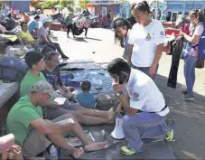  ??  ?? Asilo. Los inmigrante­s solo pueden pedir el asilo en un puerto de entrada.