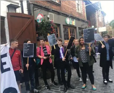  ??  ?? Staff protesting at the bar after their dismissal last September