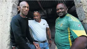  ??  ?? Former prisoners Vusi Mthombeni, Lehlohonol­o Makgoaba and Bheki Hlatshwayo are part of the group called South African Concerned Ex-Convicts that has been helping the community of Sebokeng combat gangsteris­m and drug and alcohol abuse.