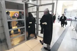  ??  ?? Les peines de prison requises ont été certes revues à la baisse, mais les amendes sont très lourdes. (Photo Franck Fernandes)