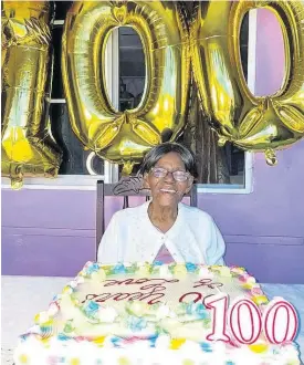  ?? DARAINE LUTON PHOTOS ?? Icilda McCootie celebratin­g her 100th birthday on Sunday.