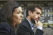  ?? DREW ANGERER / GETTY IMAGES ?? Facebook chief operating officer Sheryl Sandberg(left) and Twitter chief executive officer Jack Dorsey testify during a Senate Intelligen­ce Committee hearing Wednesday.