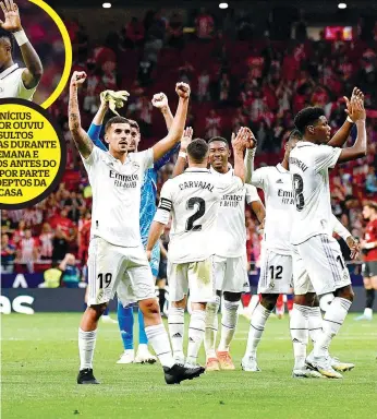  ?? ?? Real Madrid festejou o triunfo num dérbi que deixa o rival já a oito pontos