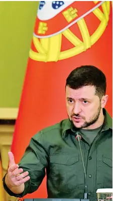  ?? ?? Conferenza stampa Zelensky a Kiev dopo l’incontro con Costa (Afp)