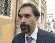  ??  ?? L’ex capo del Personale del Comune, Raffaele Marra