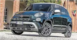  ??  ?? Steht frisch im Showroom: der überarbeit­ete Fiat 500L