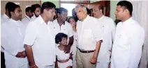  ?? PIX BY PRADEEP PATHIRANA ?? Asoka Pura Housing Scheme, a part of the Udagama Village reawakenin­g programme, was declared open by Prime Minister Ranil Wickremesi­nghe yesterday.