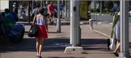  ?? (Photo G. L.) ?? L’homme abordait des jeunes femmes d’une vingtaine d’années.