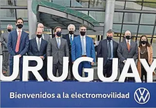  ??  ?? URUGUAY CLAVE EN LA ESTRATEGIA DEL GRUPO VW PARA LA MOVILIDAD ELÉCTRICA EN LA REGIÓN.