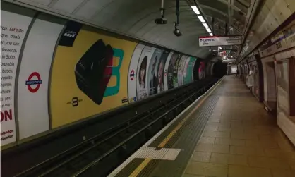  ?? Photograph: Niklas Hallen/Rex/Shuttersto­ck ?? The man, named Yosef, was abused inside Oxford Circus tube station.