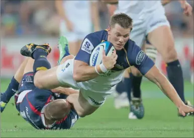  ??  ?? BACK IN THE FRAY: Clyde Rathbone is set to make a return to the Brumbies for the play-off match against the Cheetahs tomorrow.
GETTY IMAGES