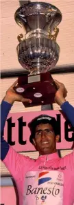  ??  ?? 4 TAPPE 29 VOLTE IN ROSA Miguel Indurain trionfa nel Giro 1993. Nato a Villava il 16 luglio 1964, vanta anche cinque Tour di fila (1991-1995), e due allori di prestigio a cronometro: il Mondiale 1995 e l’oro olimpico 1996. Al Giro ha vinto 4 tappe...