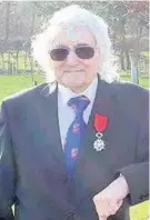  ??  ?? >
Trooper Rowland F Edwards, aged 93, of Stafford, was presented with the Legion d’Honneur medal