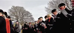  ?? Franco Sanna ?? Accrington’s Remembranc­e service at Oak Hill Park