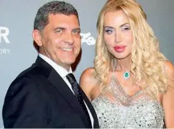  ??  ?? Case e vip Giovanni Cottone (foto), ex marito di Valeria Marini, è tra i nomi più in vista tra i condannati (primo grado) per il crac di Maxwork. Sono stati sequestrat­i diversi beni, come la villa (sopra) di Gorle dove vive l’ex presidente Placido Sapia