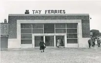  ??  ?? A queue of vehicles waiting for the ferry in Union Street, Dundee; and the booking office in 1952.