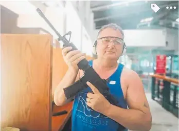  ??  ?? Shane Jones used the semi-automatic weapon at a firing range in Hawaii.