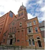  ??  ?? Left: Manchester Town Hall; top, Royal Exchange; above, ‘Hidden Gem’ church