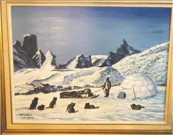  ??  ?? Inuit artist Mona Thrasher painted aspects of Arctic life that she saw were disappeari­ng.
