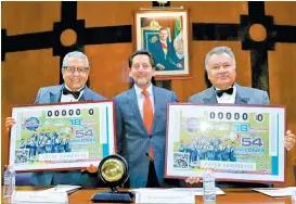  ??  ?? La Lotería Nacional rindió homenaje a la agrupación en el sorteo 3670.