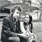  ?? Hulton Archive/ Keystone / Getty Images 1965 ?? Top: Soon-to-be Rock and Roll Hall of Famer Joan Baez. Above: with Bob Dylan in London.