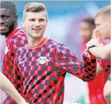  ?? FOTO: HANNIBAL HANSCHKE/DPA ?? Bald trägt er Blau: Timo Werner wechselt zu Chelsea.