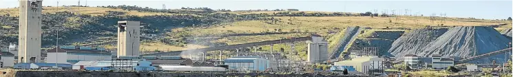  ?? Picture: ROBERT TSHABALALA ?? TROUBLES RUN DEEP: AngloGold Ashanti’s Mponeng mine in Carletonvi­lle. A labour expert warns that what is happening in the platinum sector could spill over into other sectors because of similariti­es in the handling of workers’ grievances