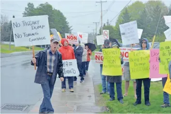  ?? —photo archives ?? Taggart Miller Environmen­tal Services poursuivra ses plans pour un site d’enfouissem­ent et de recyclage à Carlsbad Springs, près des limites de la Municipali­té de Russell. Le maire Pierre Leroux ainsi que d’autres personnes sont mécontents de la...