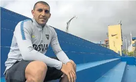  ?? PRENSA BOCA ?? Día después. Ábila en Casa Amarilla. Lleva 3 goles en Boca.