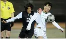  ?? PHOTOS BY TERRY PIERSON — STAFF PHOTOGRAPH­ER ?? Etiwanda’s Carlos Flores, left, and the Eagles take on Lakewood today in the CIF-SS Division 4boys soccer championsh­ip game.