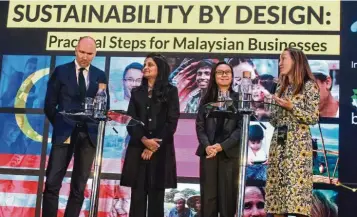  ??  ?? Colourful occasion: (from left) Kjøl, KPMG governance and sustainabi­lity partner Kasturi Nathan, CIMB Bank Bhd group sustainabi­lity head Luanne Sieh and Unilever Malaysia & Singapore MD Annemariek­e de Haan at the forum.