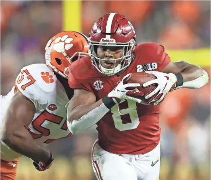  ?? MARK REBILAS/USA TODAY SPORTS ?? Josh Jacobs, who had just 251 carries in his college career, is a complete running back with three-down potential and the ability to make plays in space and in the passing game, as well as in the return game.