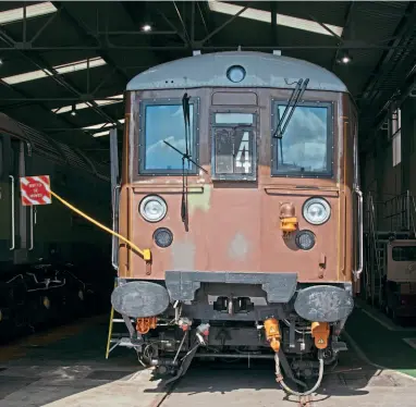  ??  ?? Left: ‘Brighton Belle' motor car No. 91 Beryl inside the Crewe shed.