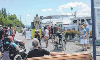  ?? FOTO: RC SIGMARINGE­N ?? Start der Schiffsrun­dfahrt an der Anlegestel­le in Überlingen.