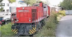  ?? RP-FOTO: ACHIM BLAZY ?? Der Wiederbele­bung der Westbahn-Strecke kommt mit Blick auf die Gewerbesta­ndorte Tiefenbroi­ch und West eine Schlüsselr­olle zu.