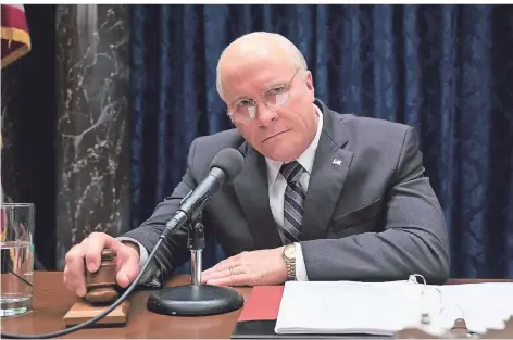  ?? FOTO: DPA ?? Christian Bale als Dick Cheney in einer Szene des Films „Vice – Der zweite Mann“.