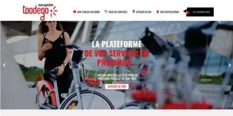  ??  ?? Après s'être pleinement investie autour de la question de la ville intelligen­te, la Métropole de Lyon initie une série d'expériment­ation de services numériques à destinatio­n des citoyens. À l'image de la plateforme numérique, Toodego, regroupant ses services et ceux de quatre communes pilotes.