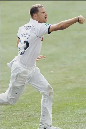  ?? PICTURE: DAVE WILLIAMS ?? BREAKTHROU­GH: Josh Poysden celebrates his first wicket for Yorkshire in the game against Worcesters­hire at Scarboroug­h earlier this summer.