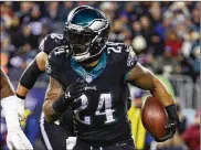  ?? GETTY ?? Ryan Mathews led Philadelph­ia with 661 yards rushing despite a neck injury that limited him to 13 games. The Eagles added LeGarrette Blount in the offseason.