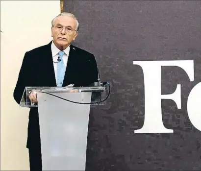  ?? J.P.GANDUL / EFE ?? Isidro Fainé durante el discurso de recepción del primer premio Forbes de filantropí­a