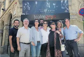  ?? EFE / MARTA PÉREZ ?? Sílvia Munt amb els set actors que protagonit­zen ‘La resposta’.