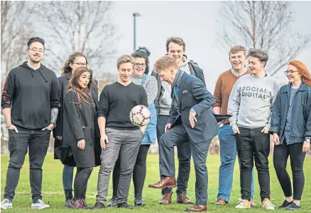  ?? Pictures: Kris Miller. ?? Jim Spence, left and above, meeting students after being announced as rector of Dundee University yesterday.