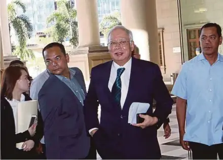  ?? PIC BY EIZAIRI SHAMSUDIN ?? Former prime minister Datuk Seri Najib Razak arriving at the Kuala Lumpur Court Complex recently.