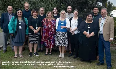  ?? BEJON HASWELL/STUFF ?? South Canterbury District Health Board members, staff and Arowhenua Runanga, with junior doctors who stayed at Arowhenua Marae.