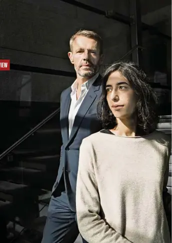  ?? (LEA KLOOS) ?? L’acteur Lambert Wilson et la compositri­ce Nuria Gimenez Comas, à la veille de la création de la pièce pour comédien et orchestre, sur un texte de l’écrivain suédois Stig Dagerman.