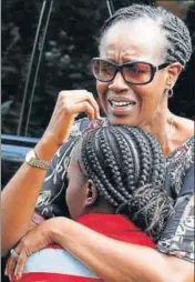  ?? REUTERS ?? A woman reacts outside the scene where explosions and gunshots were heard at the DusitD2 hotel compound in Nairobi.