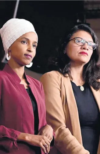  ?? ERIN SCOTT/REUTERS-15/7/2019 ?? Adversária­s. As democratas Ilhan Omar e Rashida Tlaib foram alvo de ataques de Trump