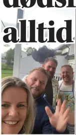  ?? FOTO: PRIVAT ?? Her er Hilde Jordan på avslutning­sfest for Hans Olav Henriksen i 2022, da han sluttet i Hurtigrute­n. Bak står kompisene og kollegene Jonas Wessel og André Pettersen.